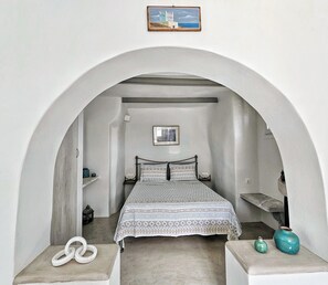 4 bedrooms, desk, iron/ironing board, free WiFi - Elegant Cycladic Marble Residence In A Picturesque Village (Τήνος)