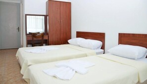 1 bedroom, desk - Sir Motel (Edremit)