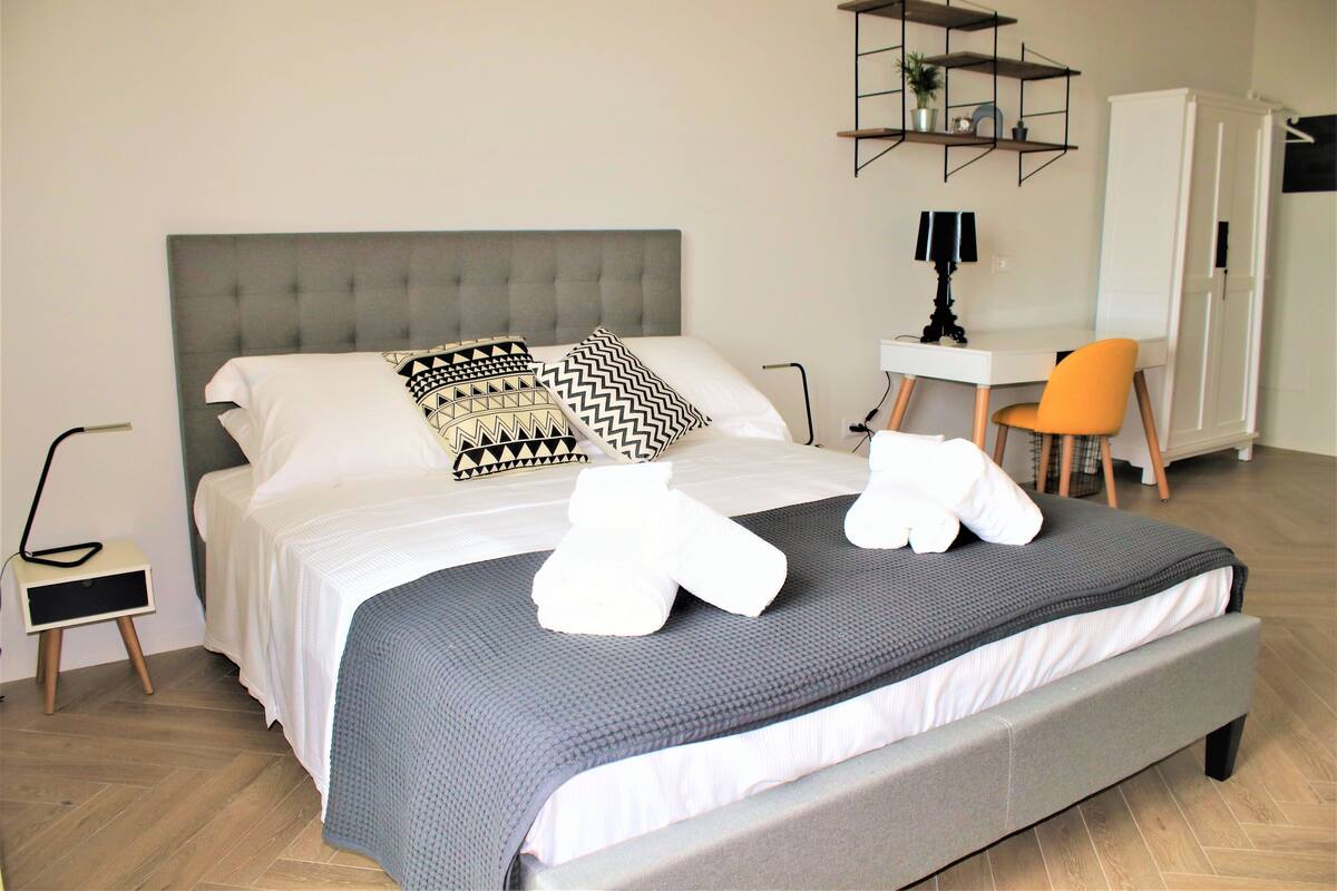 Classic Room, Sea View | In-room safe, desk, soundproofing, WiFi (free)