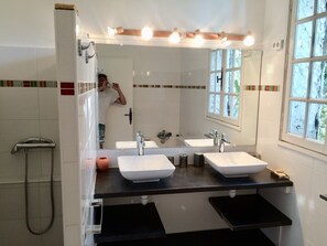 Badewanne, Whirlpool