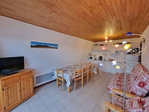 Interior - Spacious 10/12-Person Apartment with Balcony - Saint-Michel-de-Chaillol (Saint-Michel-de-Chaillol)