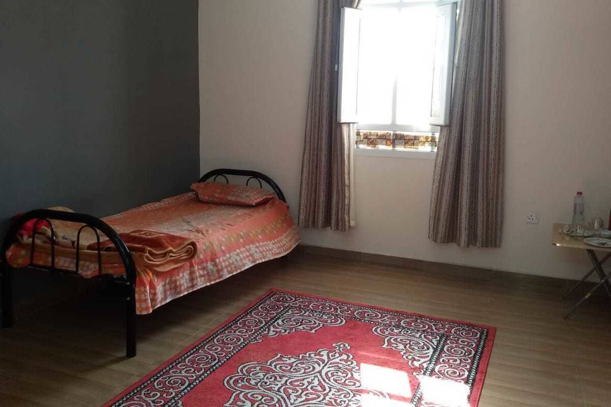 Single Room | Blackout drapes, rollaway beds, free WiFi