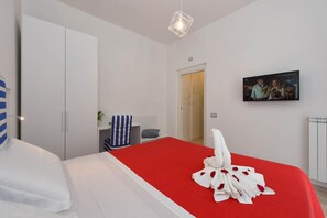 1 bedroom, in-room safe, desk, iron/ironing board - CdApartments - 2-Min Walk to the Beach & Town Center (Minori)
