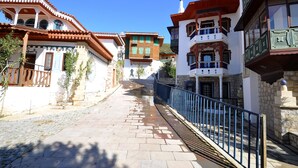 Front of property - PERILI BAY RESORT (Datça)