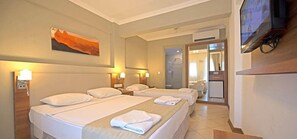 WiFi (free) - Anadolu Hotel Bodrum (Bodrum)