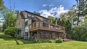 Hinsdale Vacation Rental | 3BR | 2BA | 1,340 Sq Ft | Stairs Required