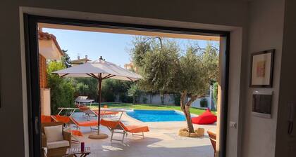 Gli Ulivi, Villa de lujo con piscina privada climatizada, jacuzzi, WI-FI gratis