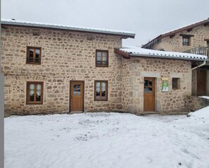 Esterni