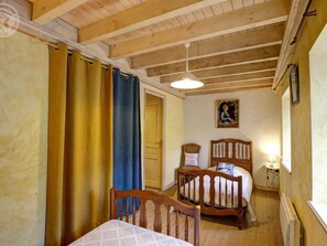 3 bedrooms, free WiFi