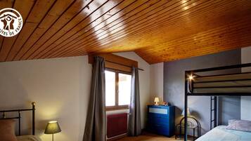 6 bedrooms