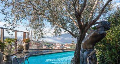 "Casa do Monte" - uima-allashuvila - joki- ja merinäköala - 5 makuuhuonetta - vuodepaikkoja 8