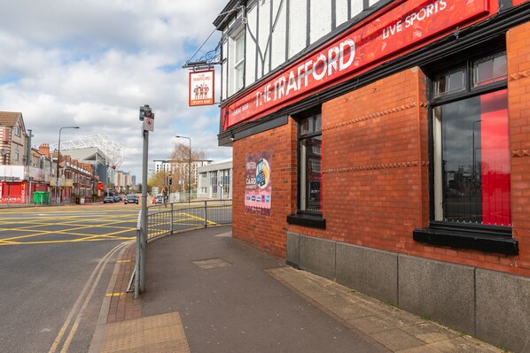 Front of property - Old Trafford Stadium Hotel (Manchester)