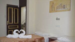 Unclassified image, 2 of 35, button - Apollonion (Athens)