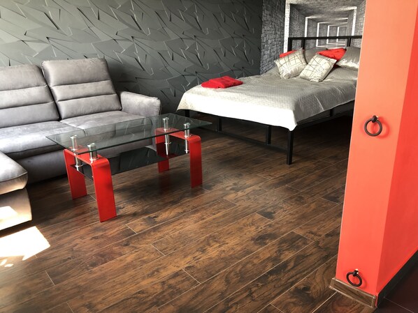 Fer et planche à repasser, Wi-Fi, draps fournis