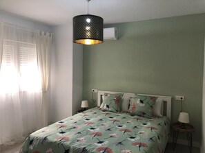 2 bedrooms
