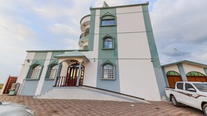 Front of property - Super OYO 110 Ras Al Hadd Guest House (Al Hadd)