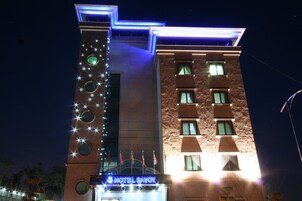 Front of property - evening/night