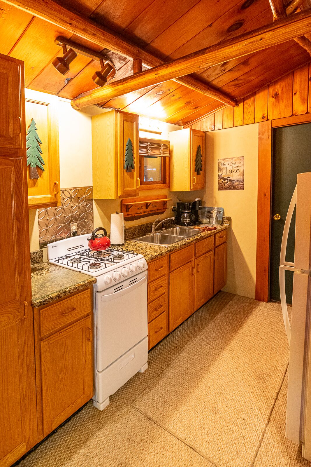 7 Best PetFriendly Cabins In Saranac Lake, New York Updated 2023 Trip101