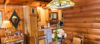 All Season Loon Cabin en Lake Colby en Saranac Lake
