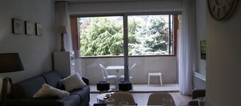 APARTMENT *** RENOVATED IN NEW ST LARY VILLAGE