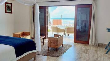 4 bedrooms, internet, bed sheets
