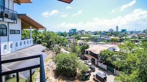 Balcony view - OYO 271 Zone One (Colombo)