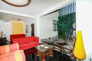 Khu tiếp khách ở sảnh