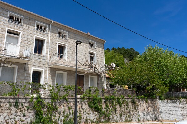 Extérieur