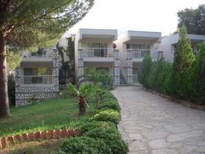 Front of property - Pine Beach Boutique Hotel (Marmaris)