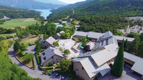 Appartement dans les Montagnes | Piscine + Sauna