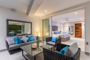 4 bedrooms, in-room safe, iron/ironing board, WiFi - Brand new luxury condo with breathtaking  views, superior location and amenities (Conchas Chinas)