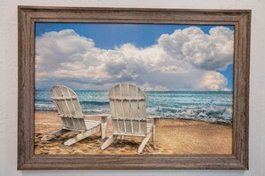 Beach nearby, sun-loungers, beach towels