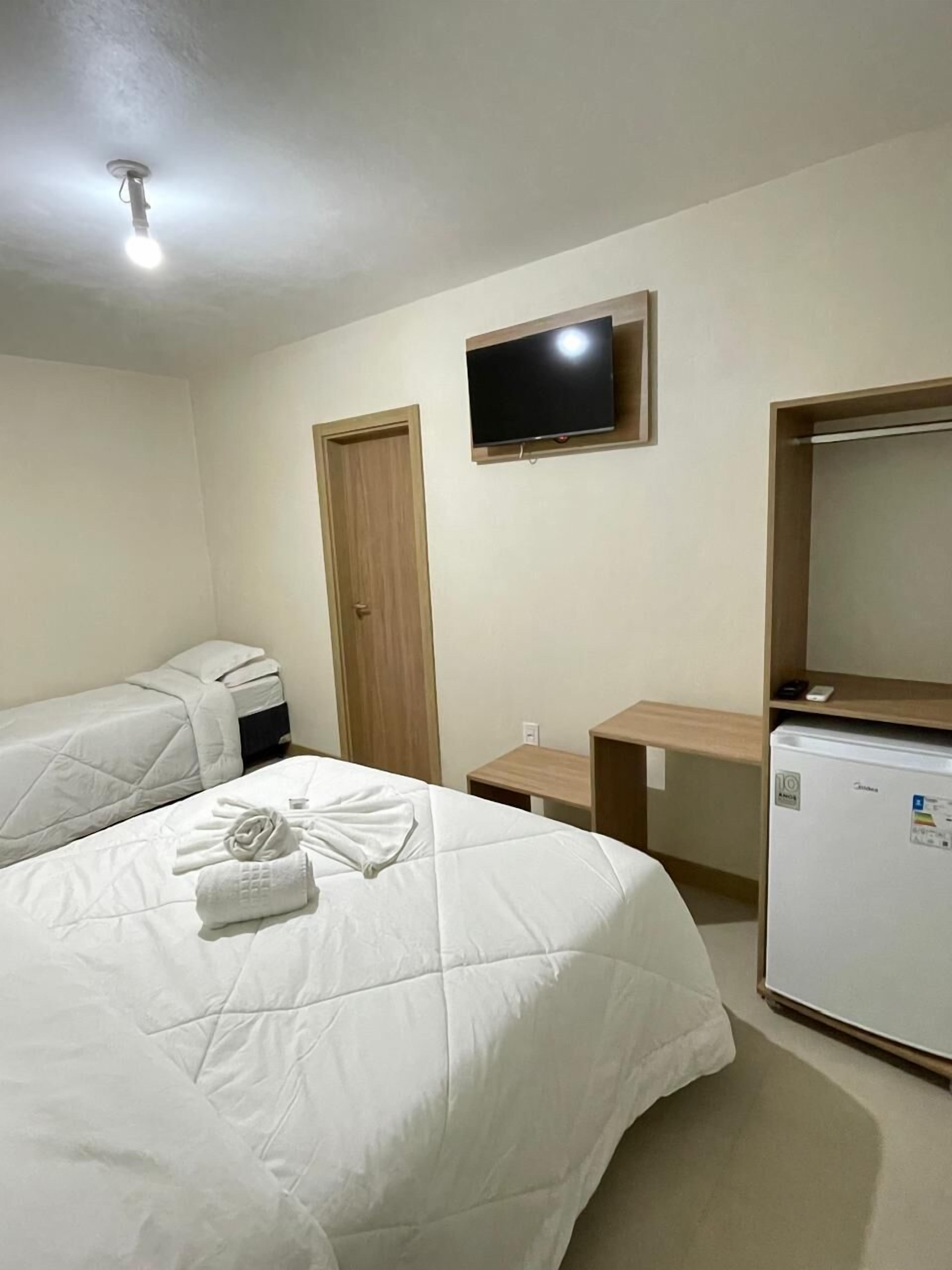 슈피리어 쿼드룸 | 객실 내 금고, 암막 커튼, 방음 설비, 다리미/다리미판