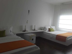 Comfort Quadruple Room, 2 Double Beds, City View