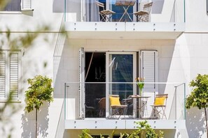Outdoor dining - Apartments Maison W (Kotor)