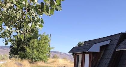 10 Bedroom, 12 Bathrooms, Rustic 1985 Lodge located in the Sevier Valley.