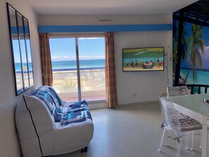 TV - BARCARESA-Apartment beautiful sea view swimming pool tennis mini golf parking wifi (LE BARCARES)