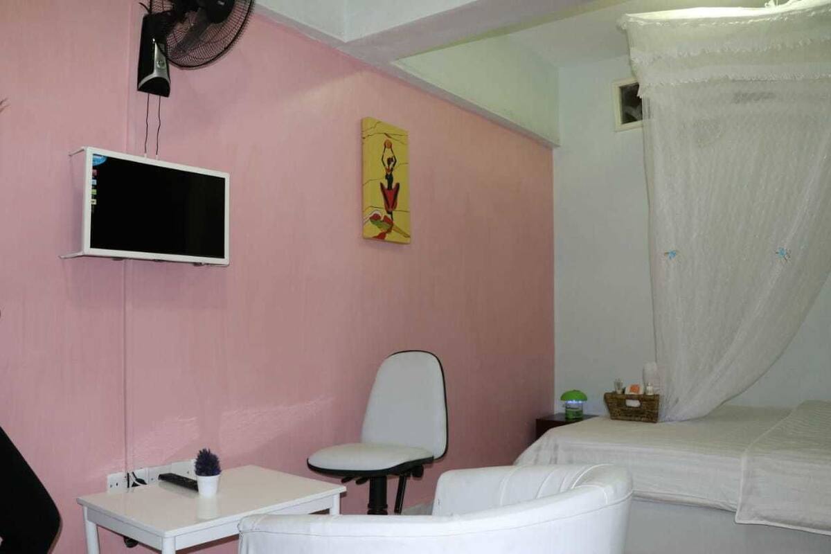 Iron/ironing board, cots/infant beds, free WiFi