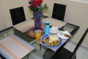 Free daily cooked-to-order breakfast