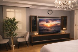 Triple Room | 1 bedroom, premium bedding, iron/ironing board, free WiFi - Valide I Suit (Istanbul)