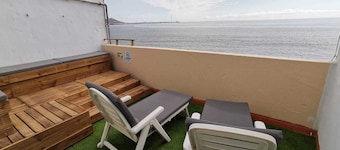 Bed and Breakfast by the Sea