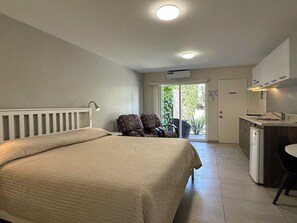 Suite estudio básica | 1 dormitorio, wifi gratis, ropa de cama