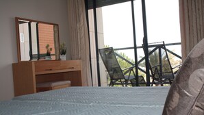 Room - Corcovada Apartment Lot 33 with Pool in Albufeira (Albufeira)