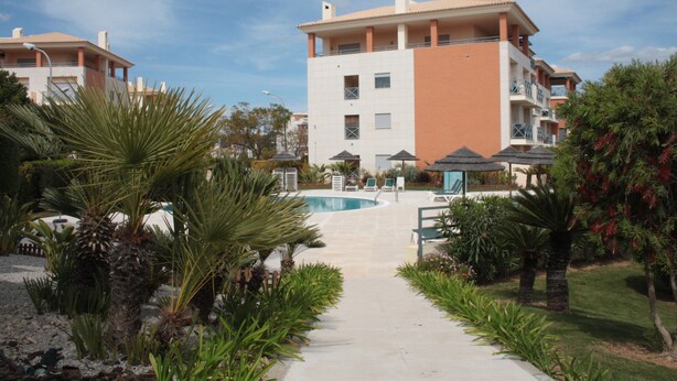 Exterior - Corcovada Apartment Lot 33 with Pool in Albufeira (Albufeira)