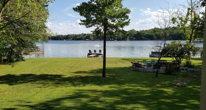 Lakefront Cabin near Canton, Ben Wheeler and Edom