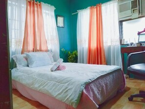 1 Schlafzimmer, Zimmersafe, Bügeleisen/Bügelbrett, Internetzugang