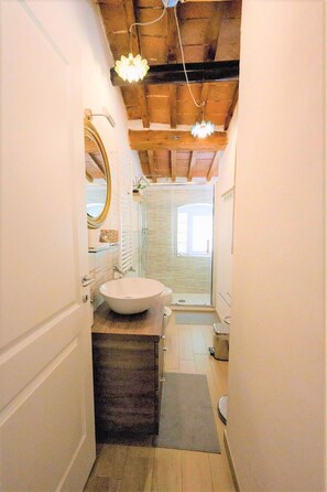 Doppelzimmer, eigenes Bad (External) | Badezimmer