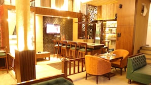 مطعم