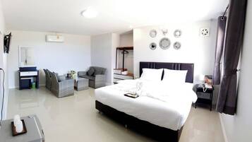 Premium-Zimmer | Dusche im Bad