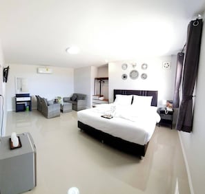 Chambre Premium | Douche de la salle de bain